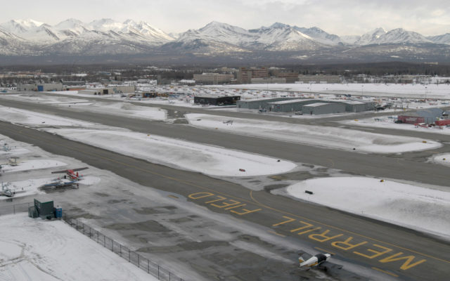 Anchorage airport may raise fees for pilots and businesses