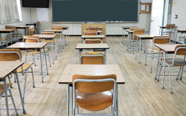 Schools mull outdoor classes amid virus, ventilation worries