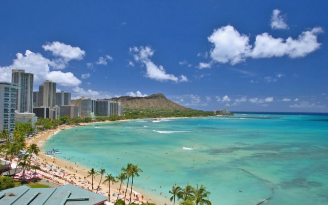 New York tourist arrested after posting Hawaii beach photos