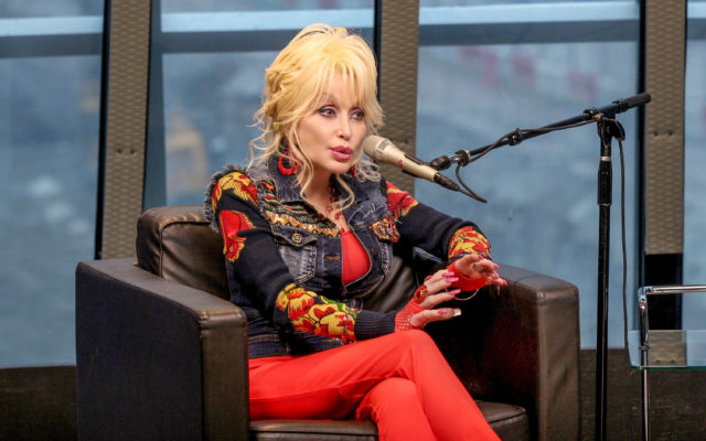 Dolly Parton adds pandemic hero to list of accomplishments